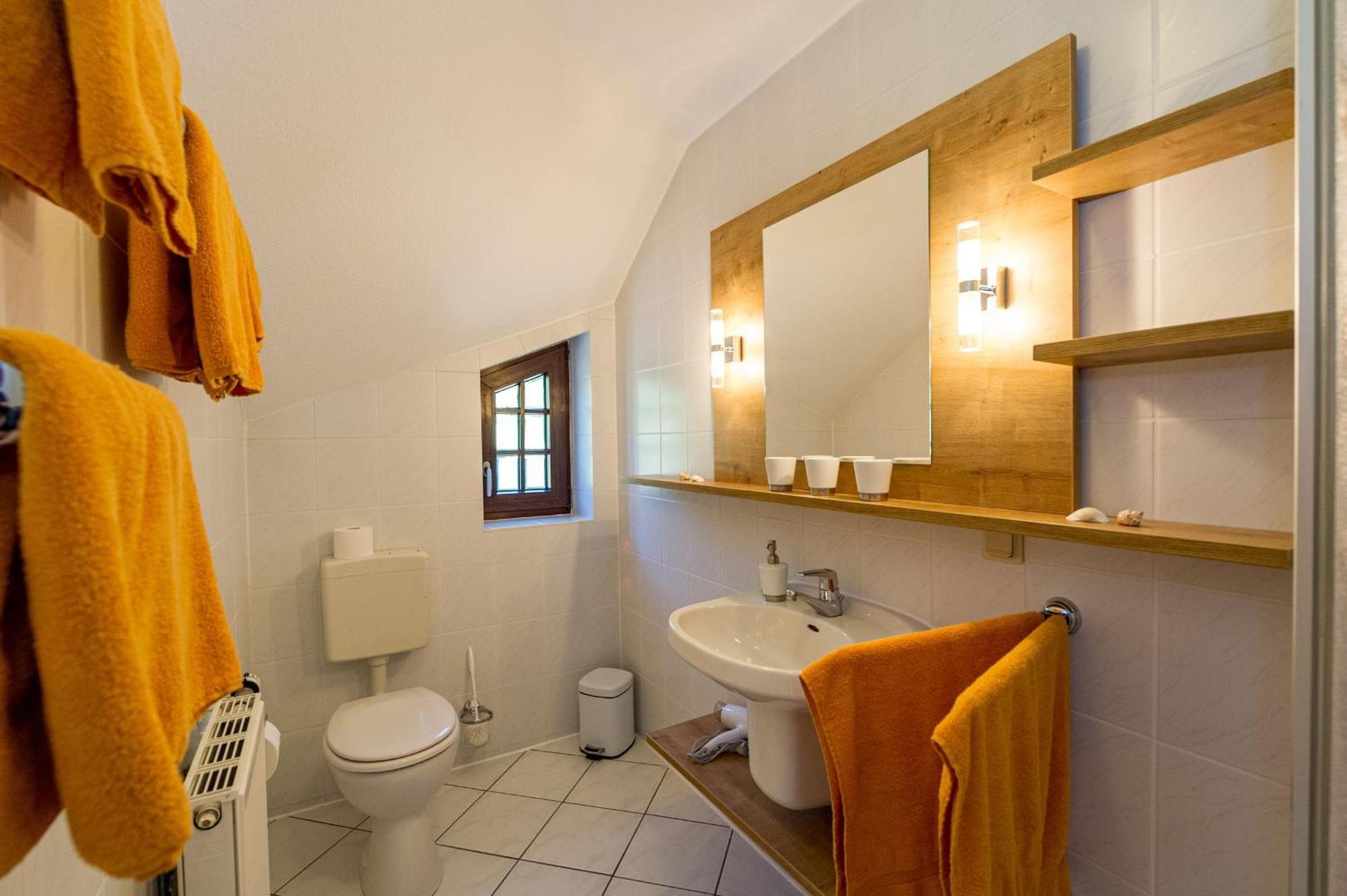 Selliner Ferienappartements Mit Balkon Und Seeblick Bagian luar foto