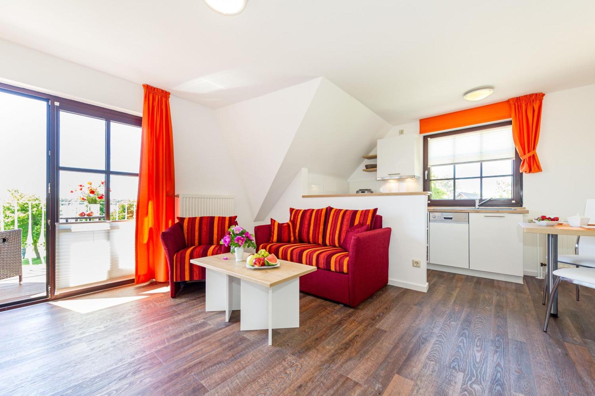 Selliner Ferienappartements Mit Balkon Und Seeblick Bagian luar foto